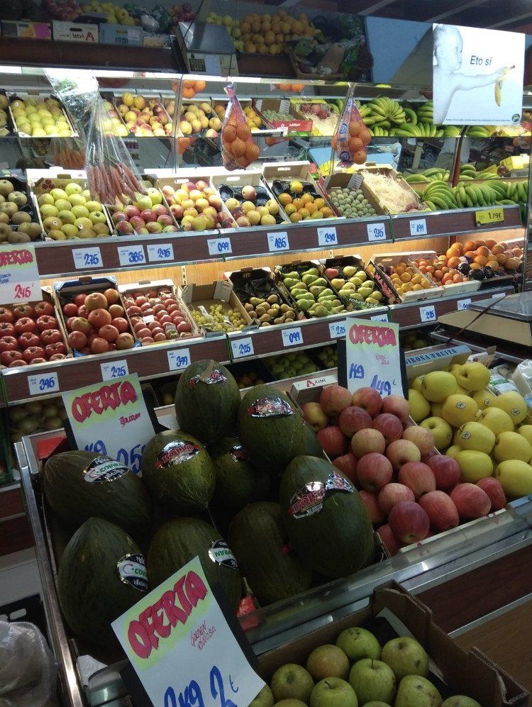 Frutas frescas Supermercado Savega