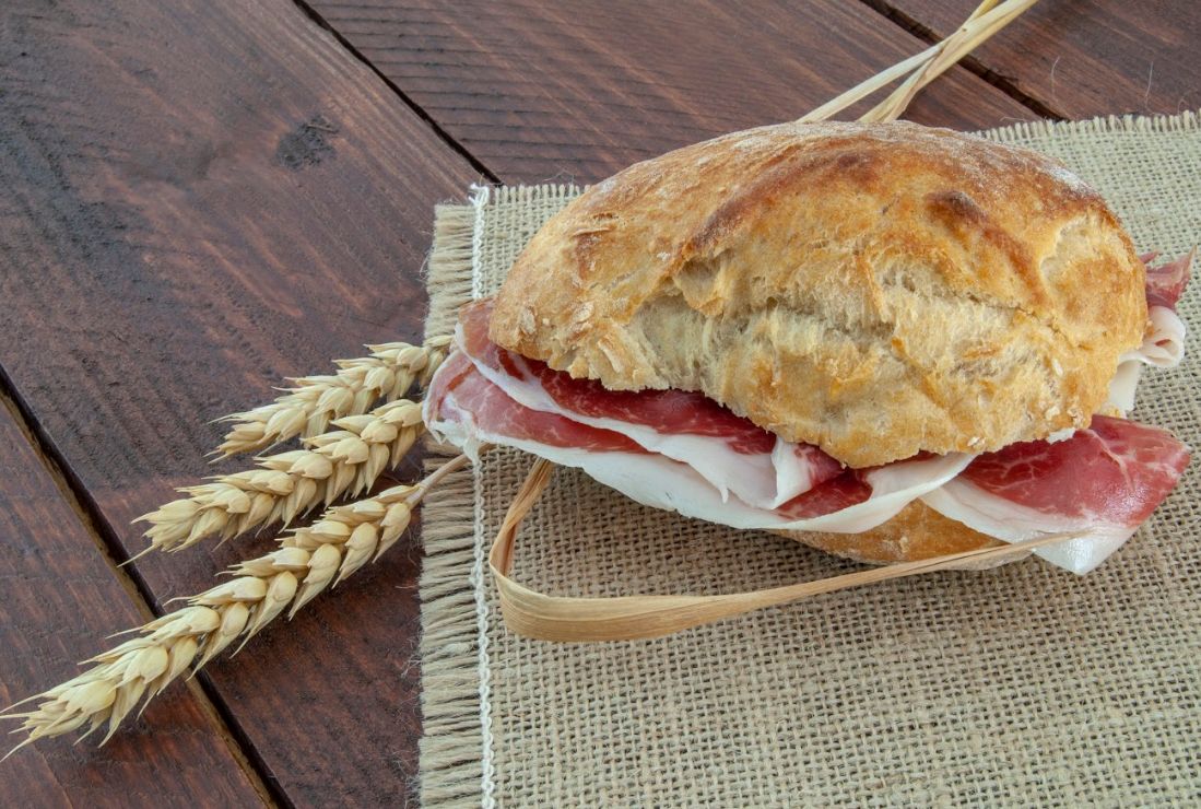 Montaditos: Carta de Tasca La Bodeguita del Colgadizo Montaditos: Carta de Tasca La Bodeguita del Colgadizo