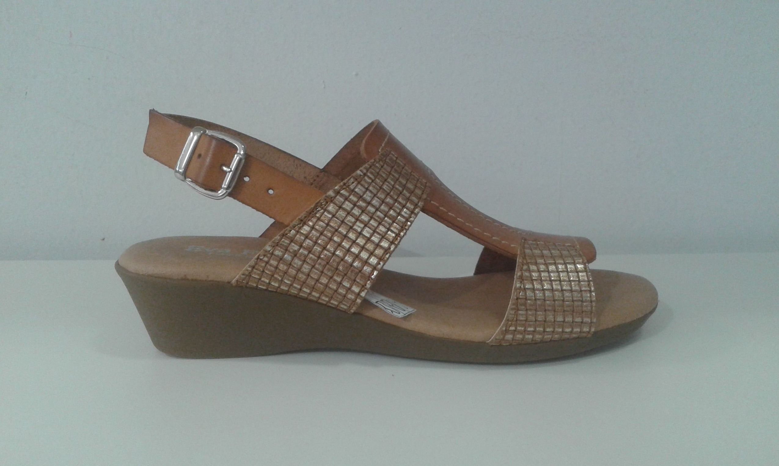 Confort de señora : Calzado y complementos de ZAPATERÍA SCARPE Confort de señora : Calzado y complementos de ZAPATERÍA SCARPE