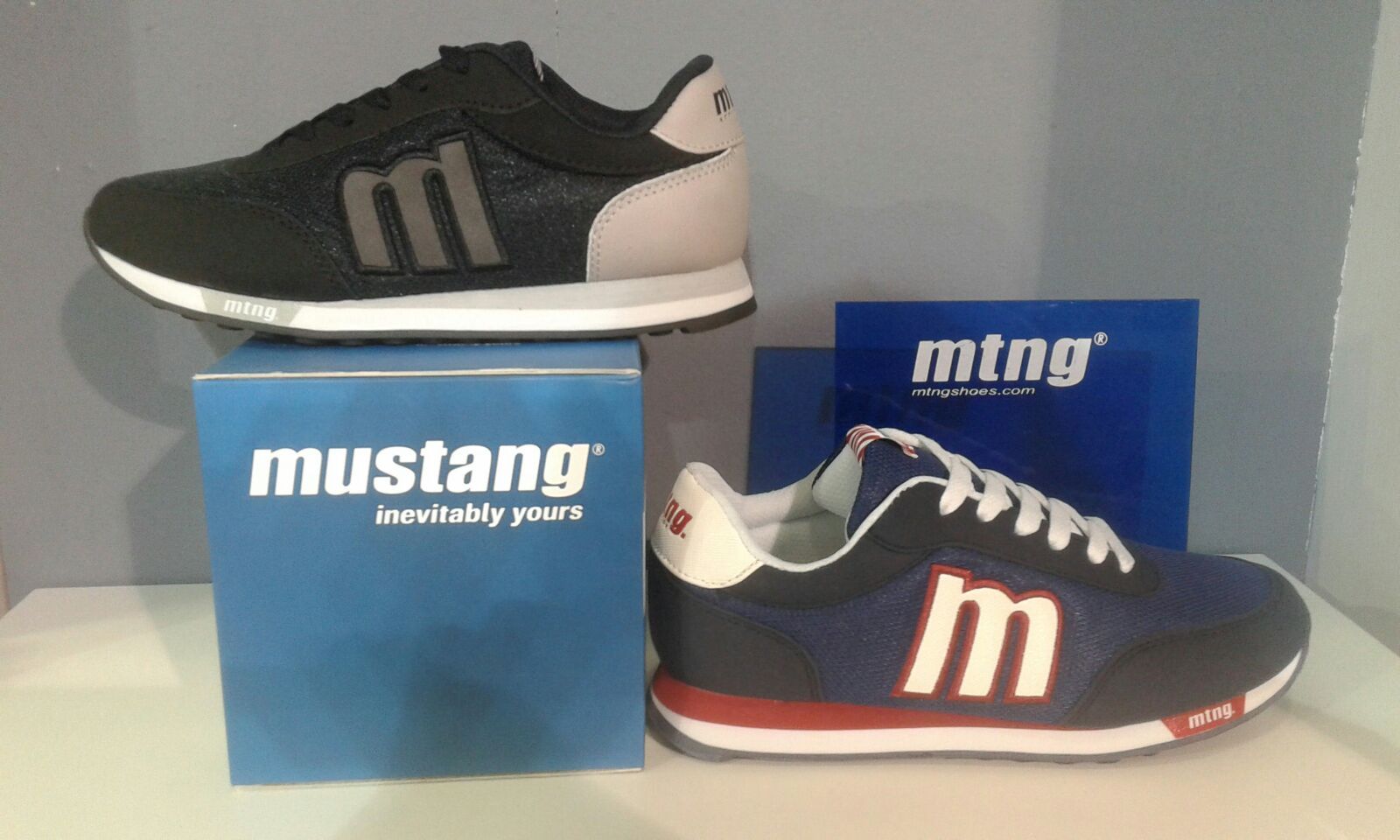 Mustang: Calzado y complementos de ZAPATERÍA SCARPE Mustang: Calzado y complementos de ZAPATERÍA SCARPE