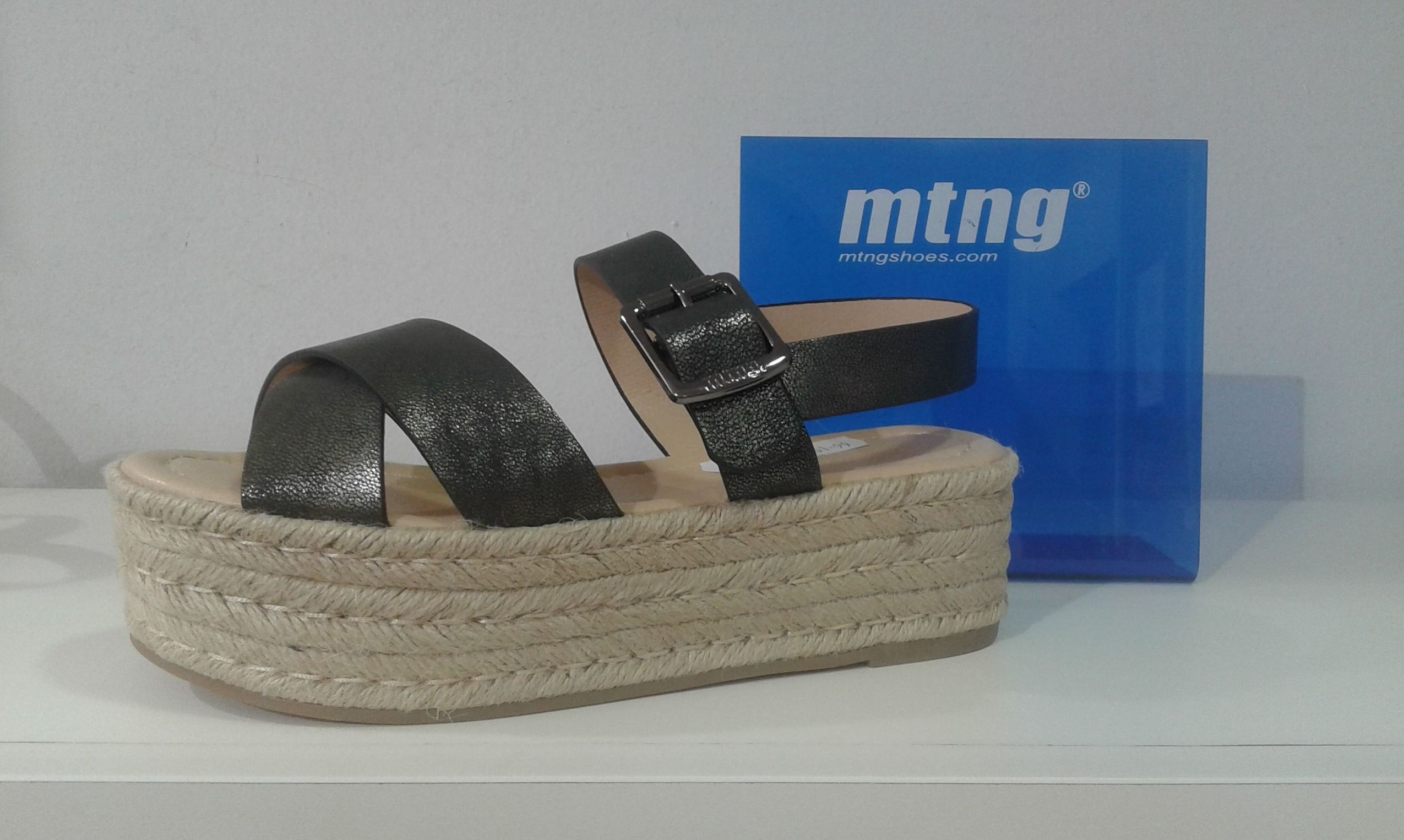 Mustang: Calzado y complementos de ZAPATERÍA SCARPE Mustang: Calzado y complementos de ZAPATERÍA SCARPE