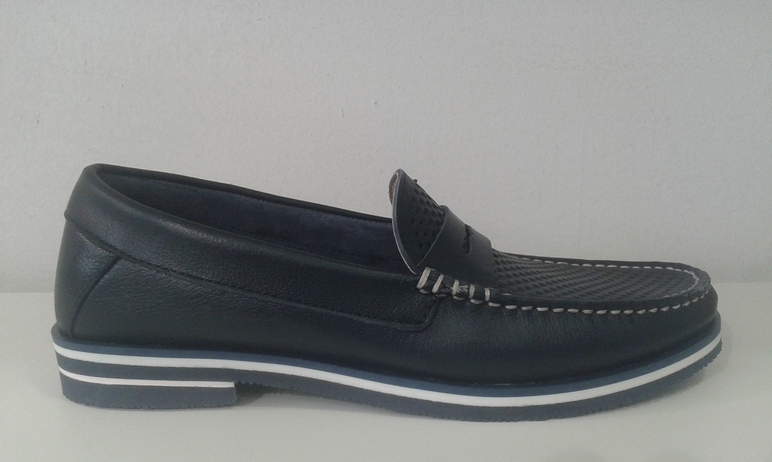 Calzado de caballero: Calzado y complementos de ZAPATERÍA SCARPE Calzado de caballero: Calzado y complementos de ZAPATERÍA SCARPE