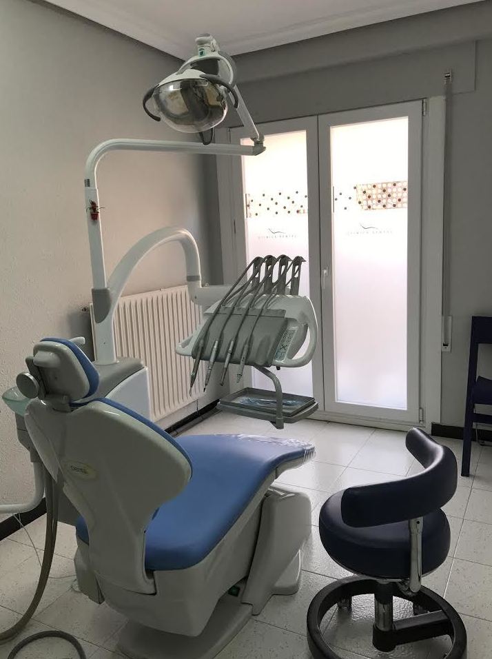 Ortodoncia: Tratamientos dentales de Clínica Dental Mª Eugenia Aguirre Abad Ortodoncia: Tratamientos dentales de Clínica Dental Mª Eugenia Aguirre Abad
