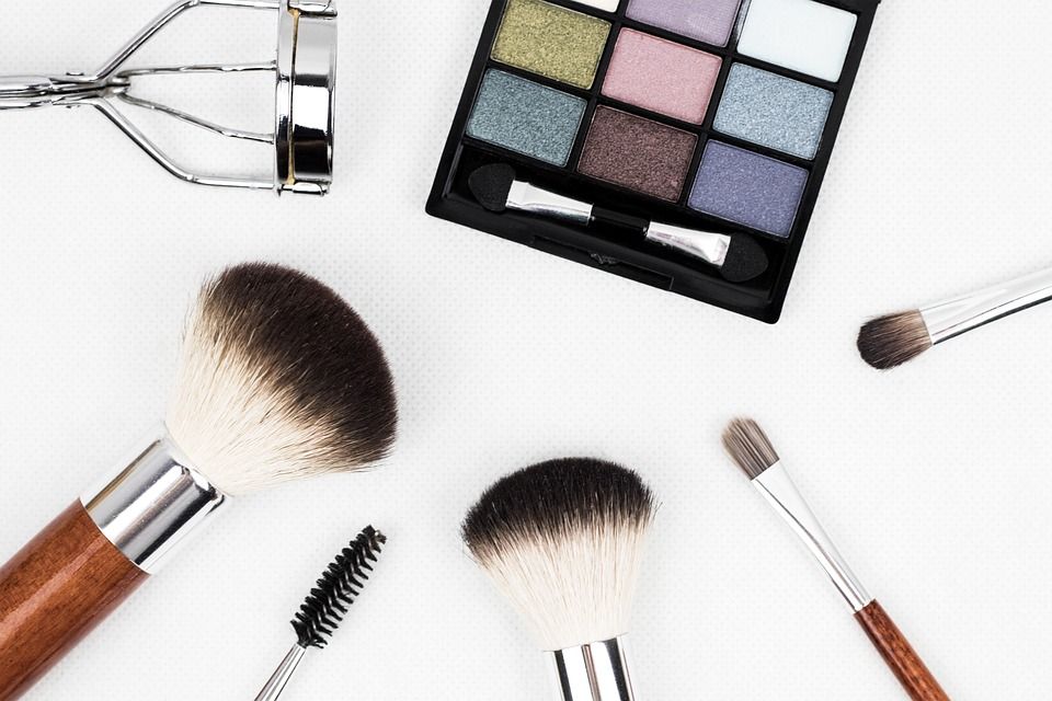 Maquillaje: Servicios de AWA Diop Maquillaje: Servicios de AWA Diop