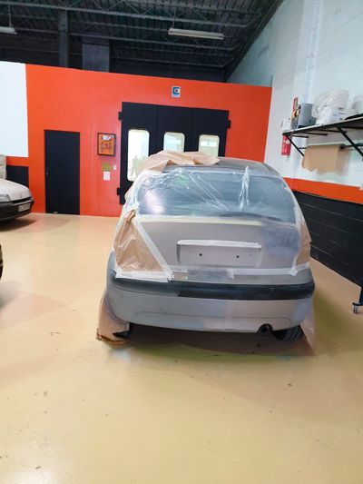 Chapa y pintura: Servicios de Talleres El Cano Chapa y pintura: Servicios de Talleres El Cano