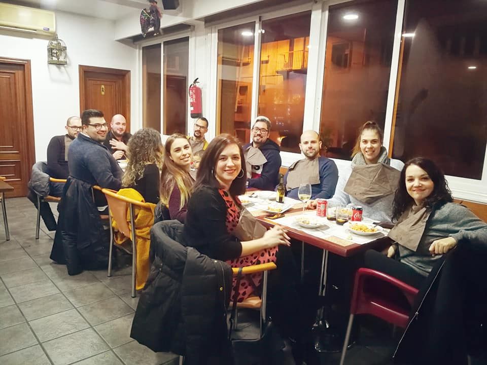 Grupos: Pizzas y pastas de Cafetería-Pizzería Terra Meiga Grupos: Pizzas y pastas de Cafetería-Pizzería Terra Meiga