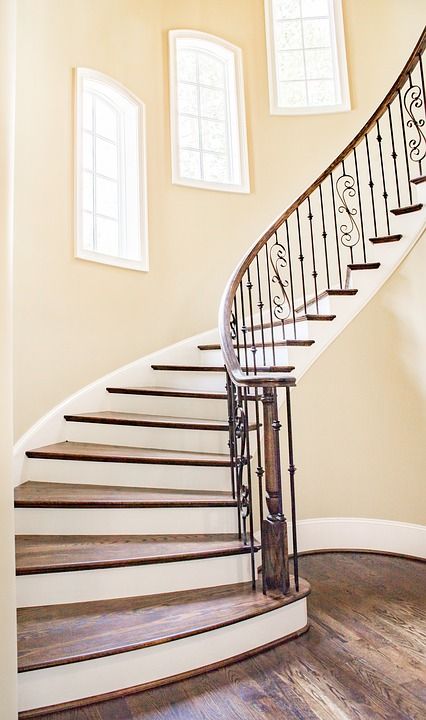 Pintura de escaleras: Servicios de Margosutek Pintura de escaleras: Servicios de Margosutek