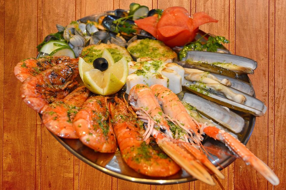 Especialidades: Servicios de Restaurante El Catalín Especialidades: Servicios de Restaurante El Catalín