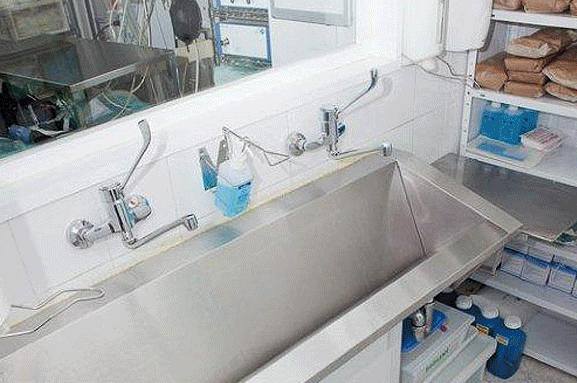Área Quirúrgica: Servicios de Centro Veterinario Sur Área Quirúrgica: Servicios de Centro Veterinario Sur