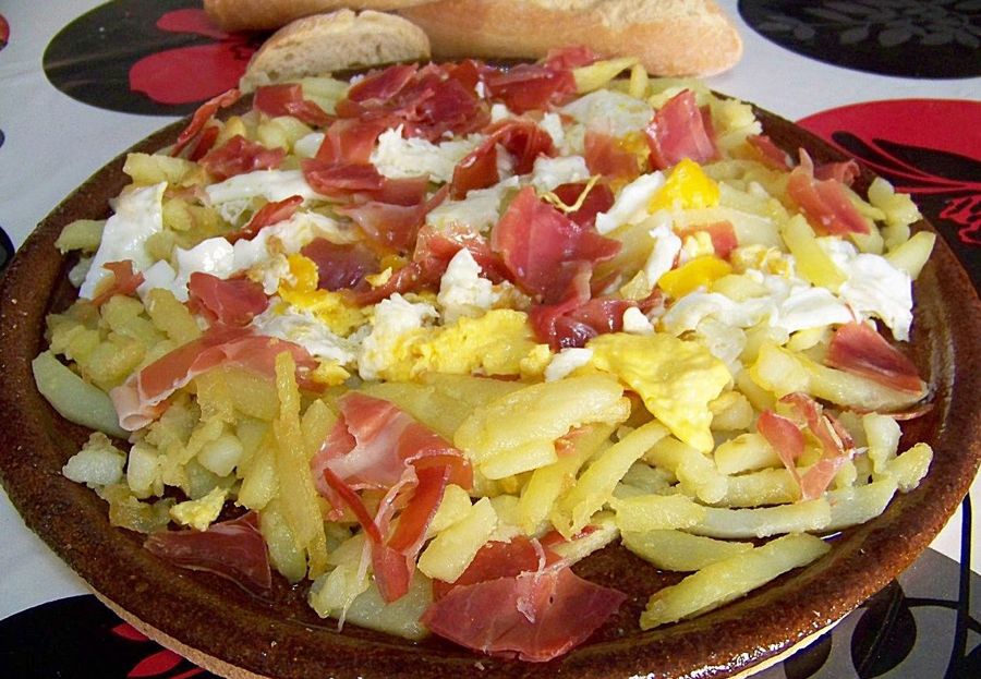 Menús diarios en Valdemoro: los huevos rotos