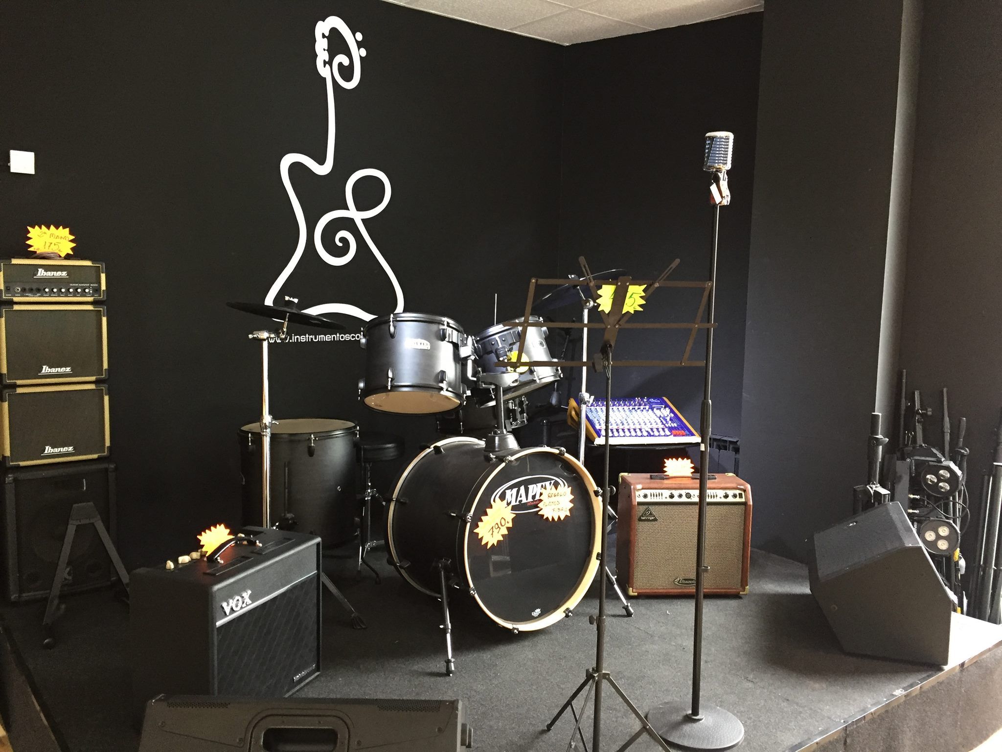 Tienda: Música e instrumentos de Instrumentos Colmenar Tienda: Música e instrumentos de Instrumentos Colmenar