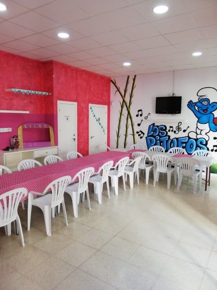 Local Los Pitufos: Servicios de Mutiservicios Málaga Local Los Pitufos: Servicios de Mutiservicios Málaga