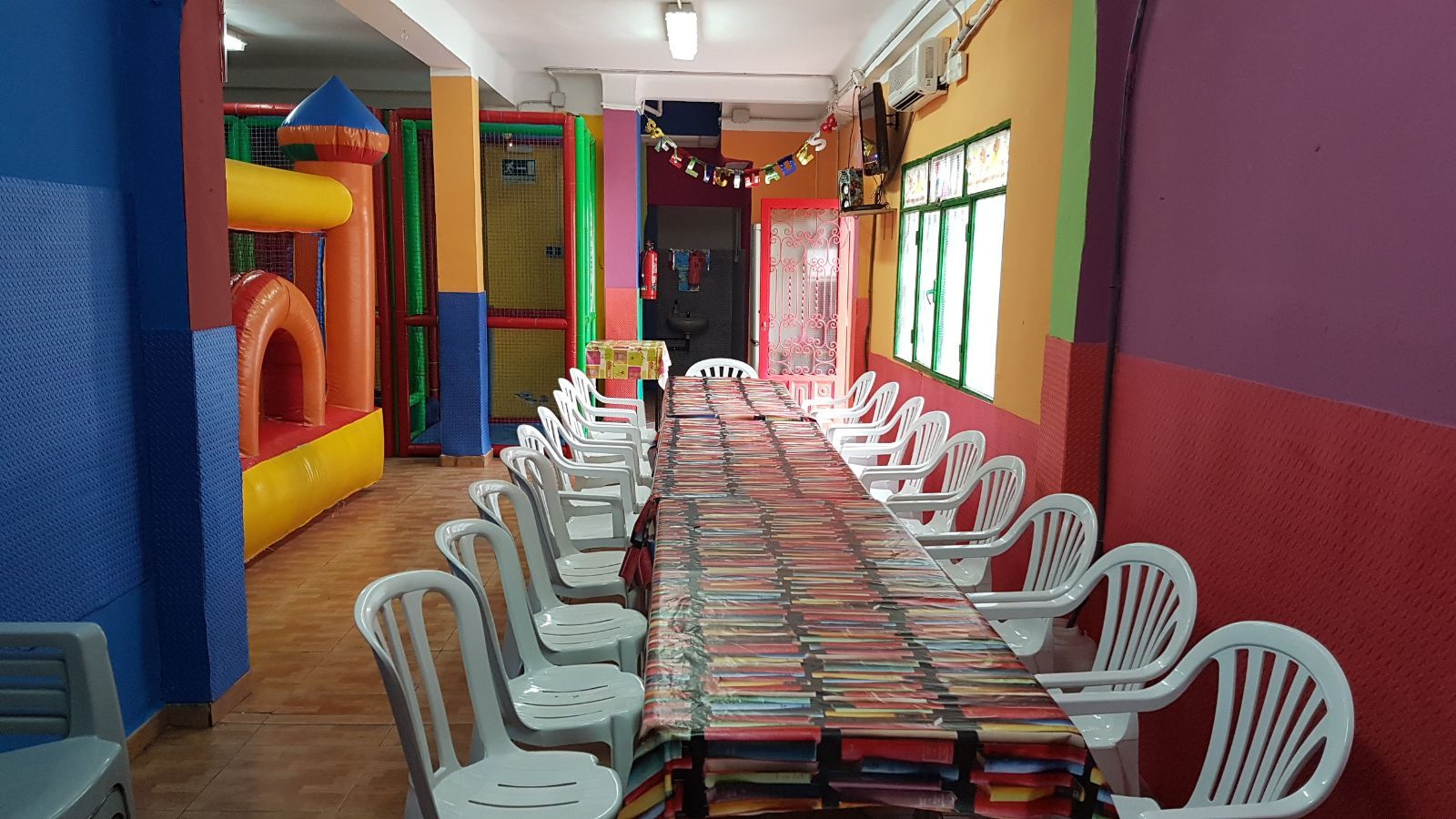 Local Pebijuegos: Servicios de Mutiservicios Málaga Local Pebijuegos: Servicios de Mutiservicios Málaga