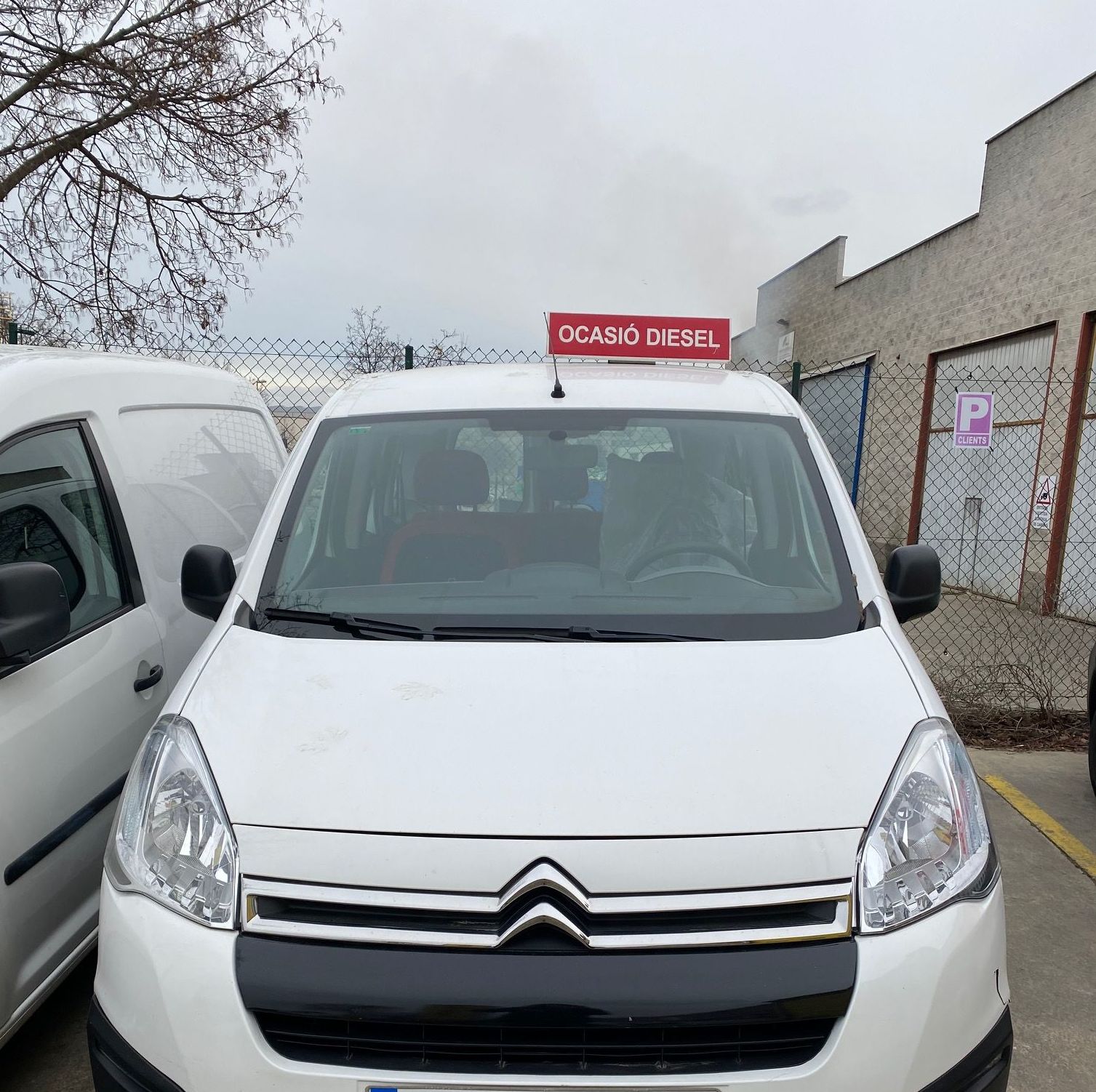 CITROEN BERLINGO: Servicios y vehículos de MEC-OSONA CITROEN BERLINGO: Servicios y vehículos de MEC-OSONA