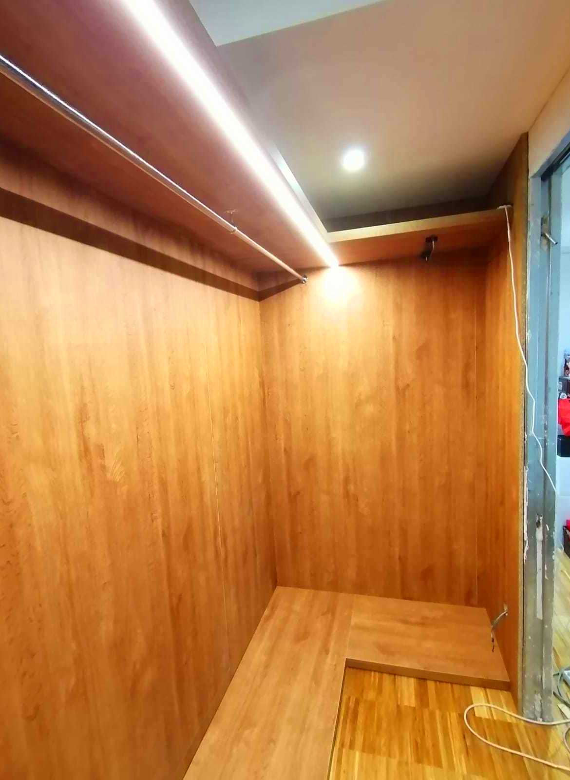 Vestidor en Roble rústico