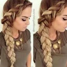 Trenzas, peinados, de raíz, africanas: Servicios de C. López Trenzas, peinados, de raíz, africanas: Servicios de C. López