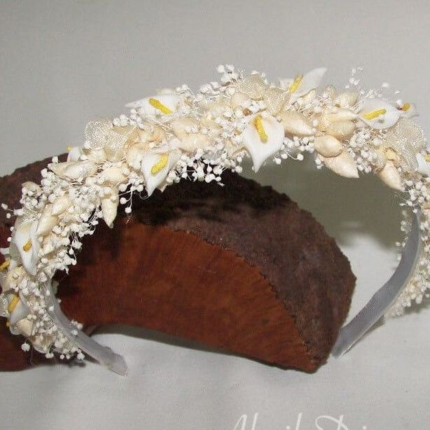 TOCADOS Y ACCESORIOS NOVIAS, COMUNION. ARTESANÍA PORCELANA FRIA, ENCARGO: Servicios de Beauty Channel TOCADOS Y ACCESORIOS NOVIAS, COMUNION. ARTESANÍA PORCELANA FRIA, ENCARGO: Servicios de Beauty Channel