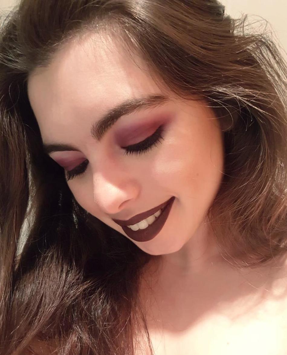 Curso. Maquillaje navideño: Servicios de C. López Curso. Maquillaje navideño: Servicios de C. López