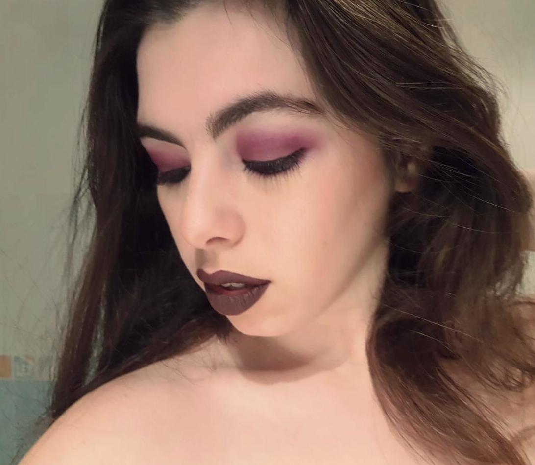 Curso. Maquillaje navideño: Servicios de C. López Curso. Maquillaje navideño: Servicios de C. López