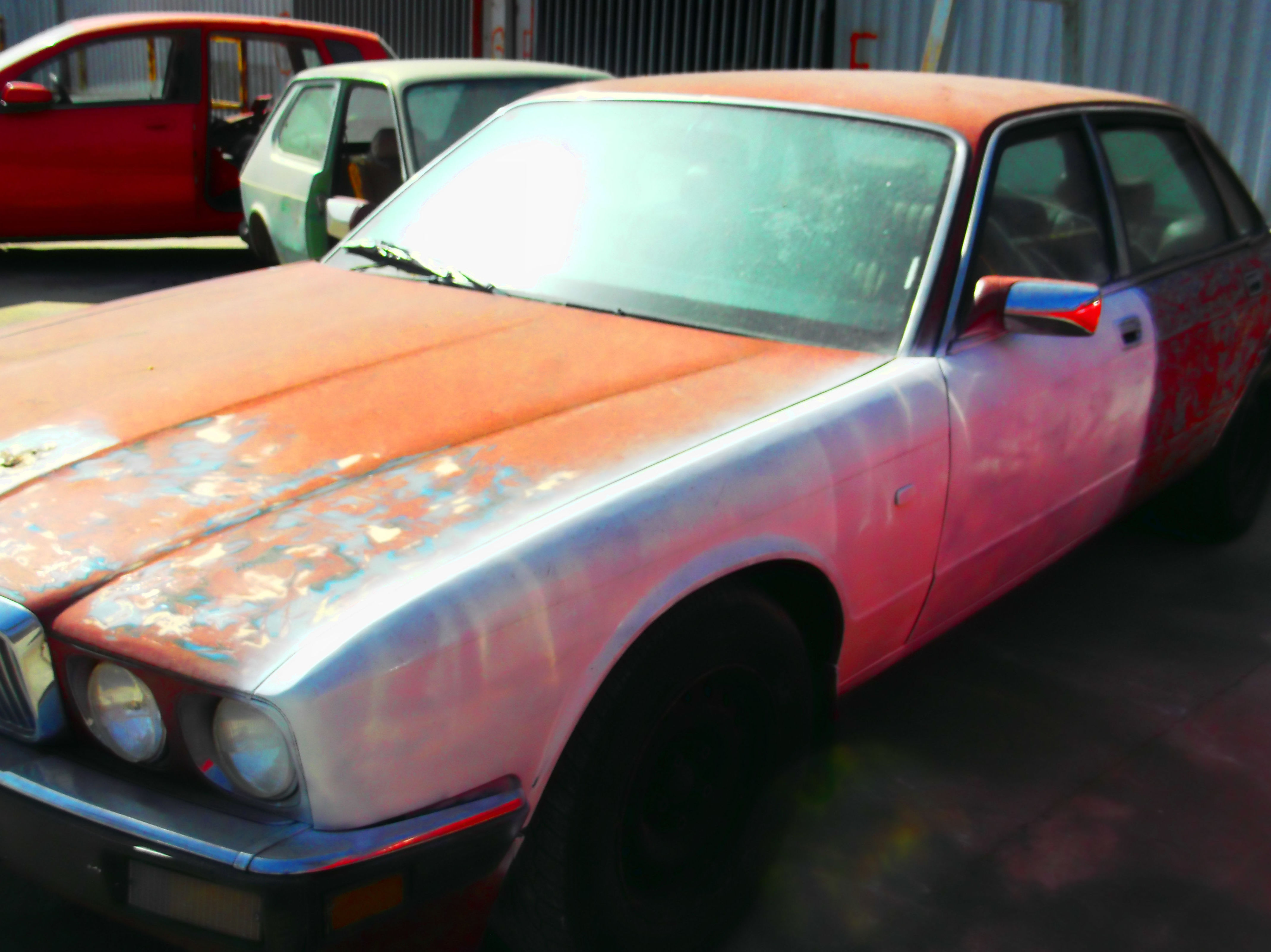 DESPIECE COMPLETO DE JAGUAR XJ6: Catálogo de Autodesguaces De Blas DESPIECE COMPLETO DE JAGUAR XJ6: Catálogo de Autodesguaces De Blas