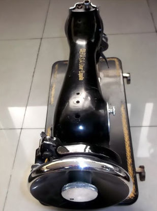 MAQUINAS DE COSER ANTIGUAS SIGMA Y ALFA: Catálogo de Autodesguaces De Blas MAQUINAS DE COSER ANTIGUAS SIGMA Y ALFA: Catálogo de Autodesguaces De Blas