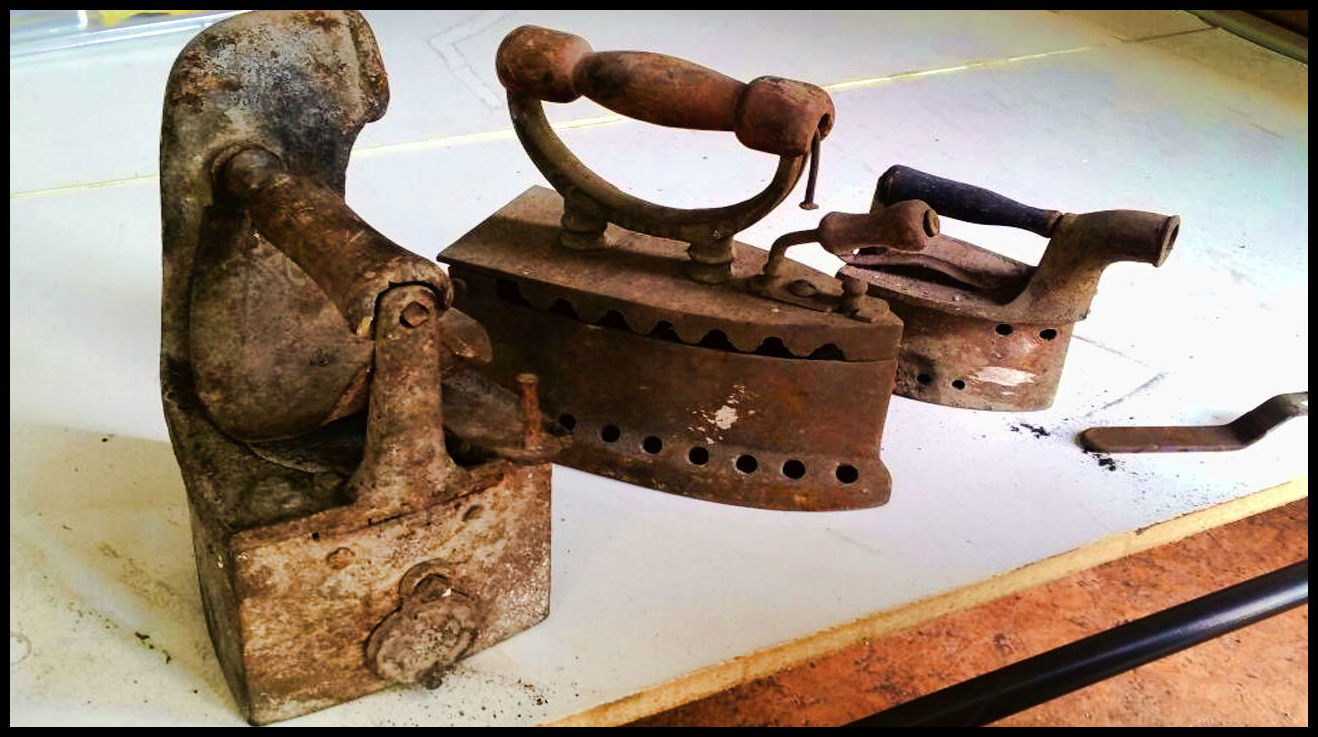 PLANCHAS DE HIERRO: Catálogo de Autodesguaces De Blas PLANCHAS DE HIERRO: Catálogo de Autodesguaces De Blas