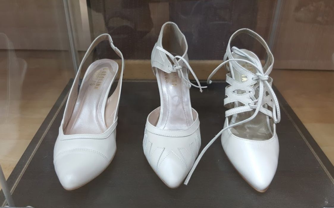 Complementos de novia: Colecciones de CAROLINA NOVIAS Complementos de novia: Colecciones de CAROLINA NOVIAS