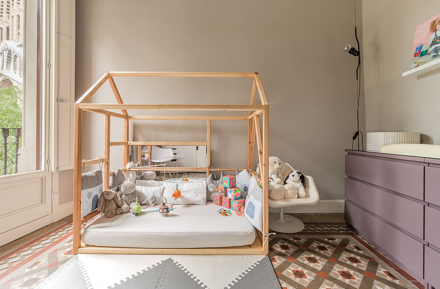 Diseño de cama Montesori infantil Diseño de cama Montesori infantil