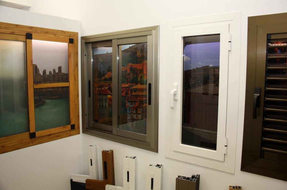 Ventanas de aluminio : de Persianas Valero. S.L.U. Ventanas de aluminio : de Persianas Valero. S.L.U.