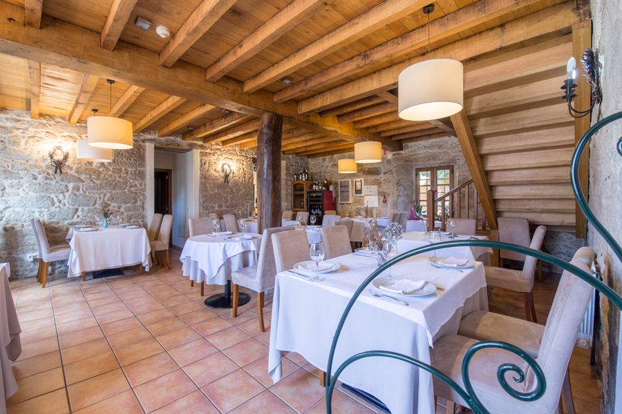 Huevos: Hotel Restaurante de Hotel Restaurante Asador de Roxos Huevos: Hotel Restaurante de Hotel Restaurante Asador de Roxos