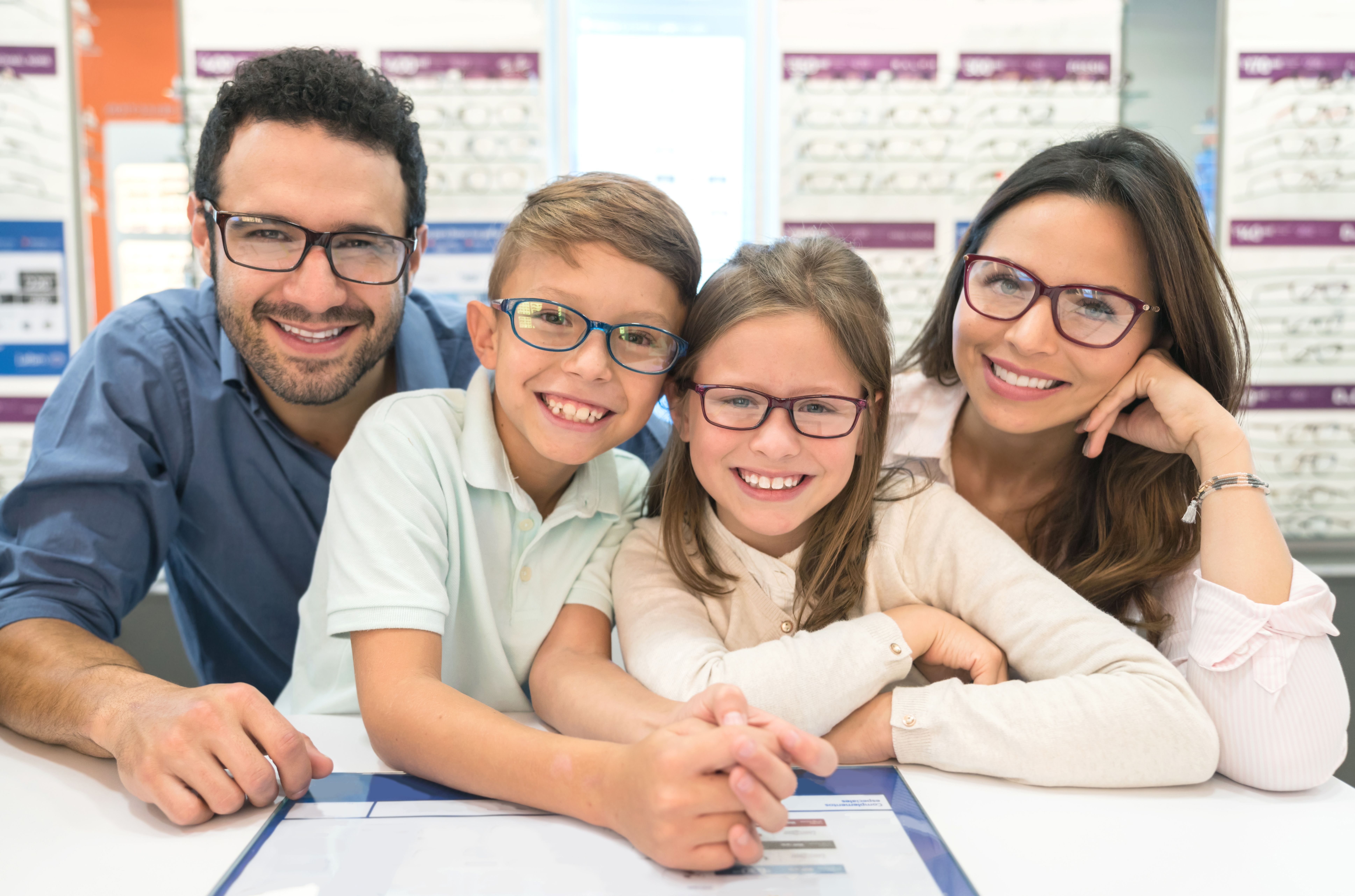 Óptica en Calatayud, servicio completo de visión para toda la familia