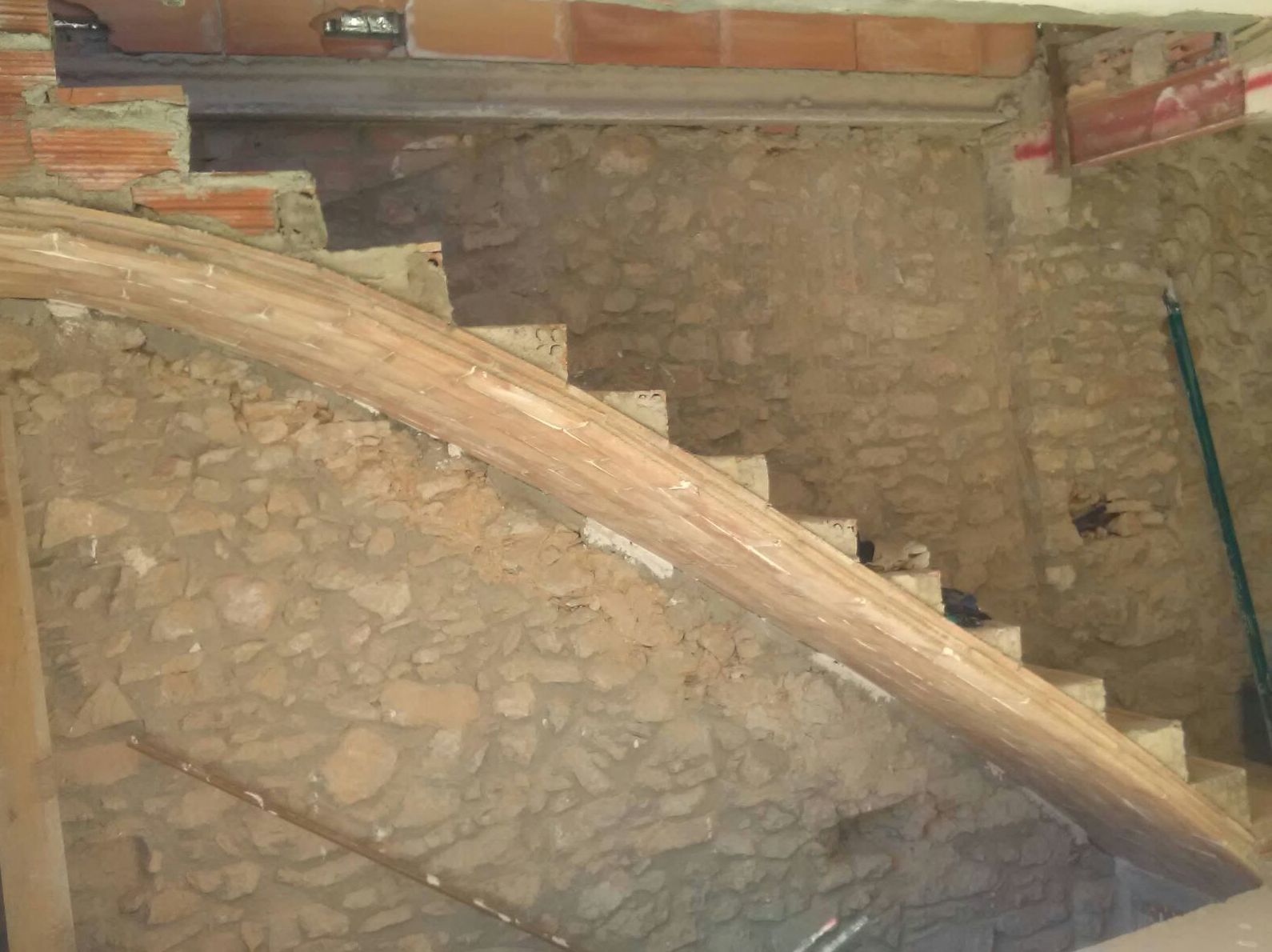 Obra nueva y reformas: Servicios de Construcciones Oriol Obra nueva y reformas: Servicios de Construcciones Oriol