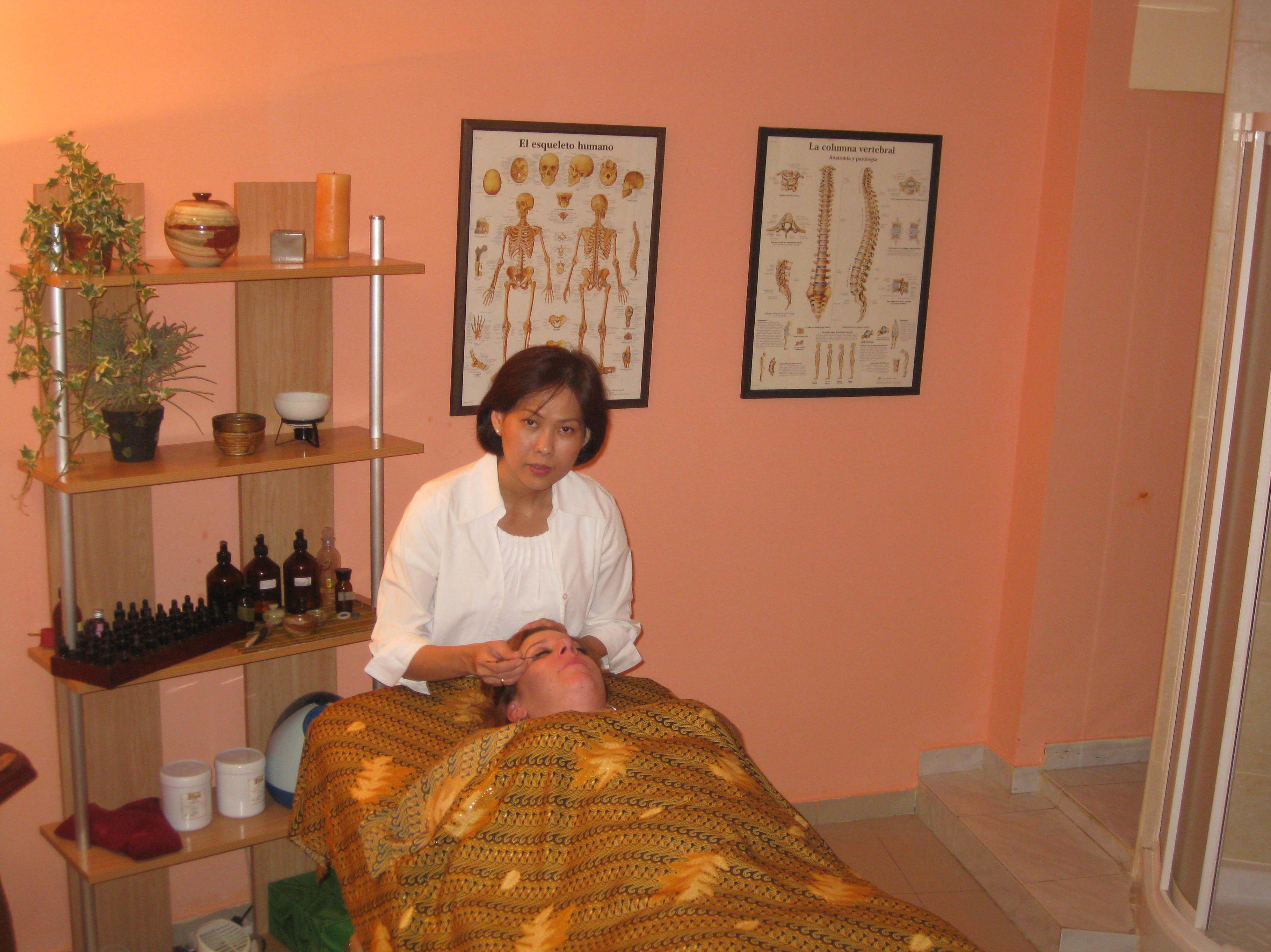 Peeling superficial con Ácido glicólico: SERVICIOS de Body Language Peeling superficial con Ácido glicólico: SERVICIOS de Body Language