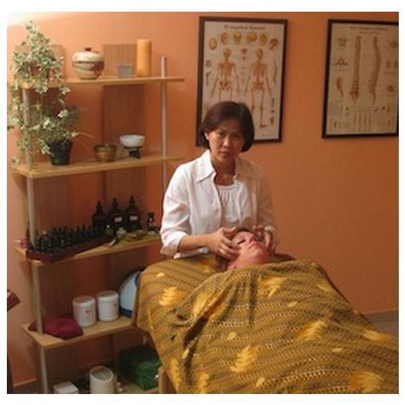 Tratamiento Facial Javanés: SERVICIOS de Body Language Tratamiento Facial Javanés: SERVICIOS de Body Language