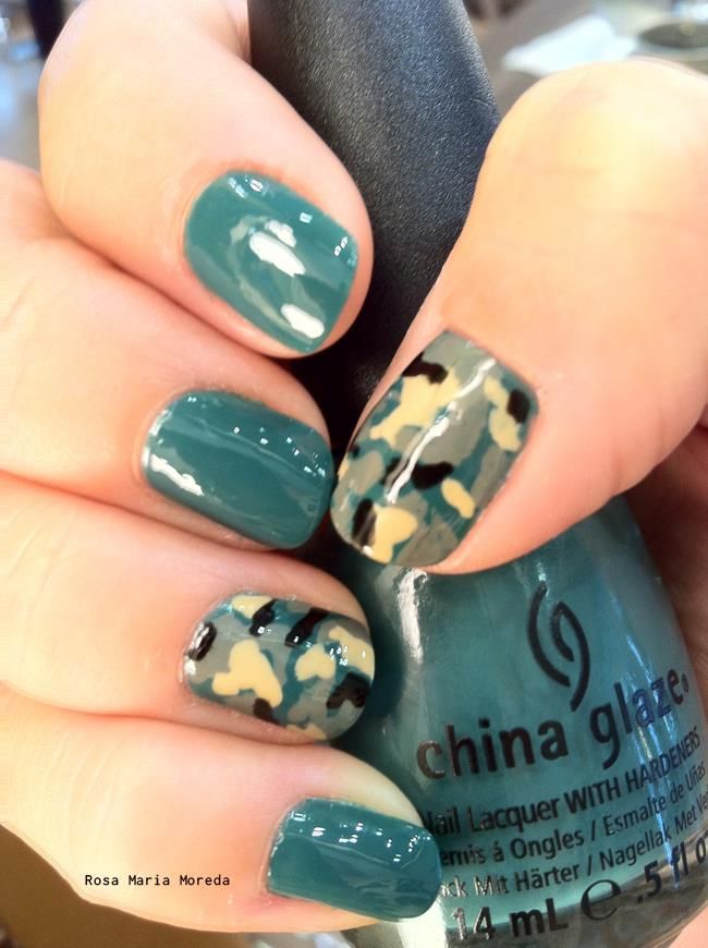 Manicura y pedicura: Servicios de Peluquería C&B MOREDA Manicura y pedicura: Servicios de Peluquería C&B MOREDA