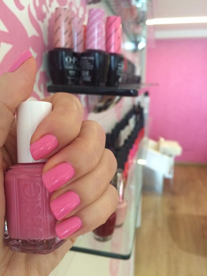 Manicura y pedicura: Servicios de Peluquería C&B MOREDA Manicura y pedicura: Servicios de Peluquería C&B MOREDA