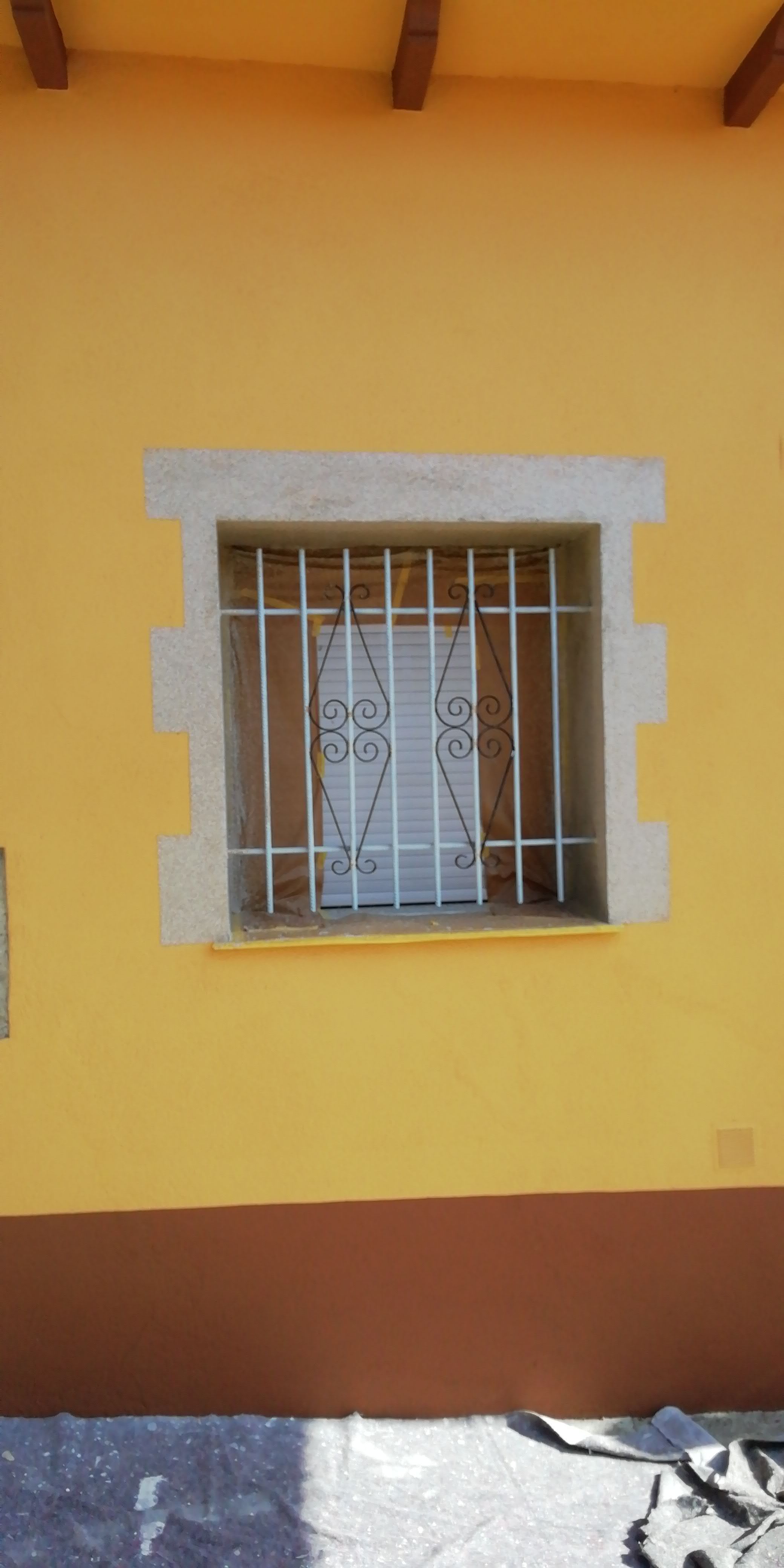 Fachadas: Servicios de Pintura i Decoració Pinelo Fachadas: Servicios de Pintura i Decoració Pinelo