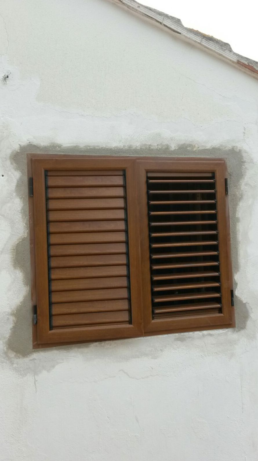 Ventanas mallorquinas : Catálogo de Cerramientos Monteval Ventanas mallorquinas : Catálogo de Cerramientos Monteval