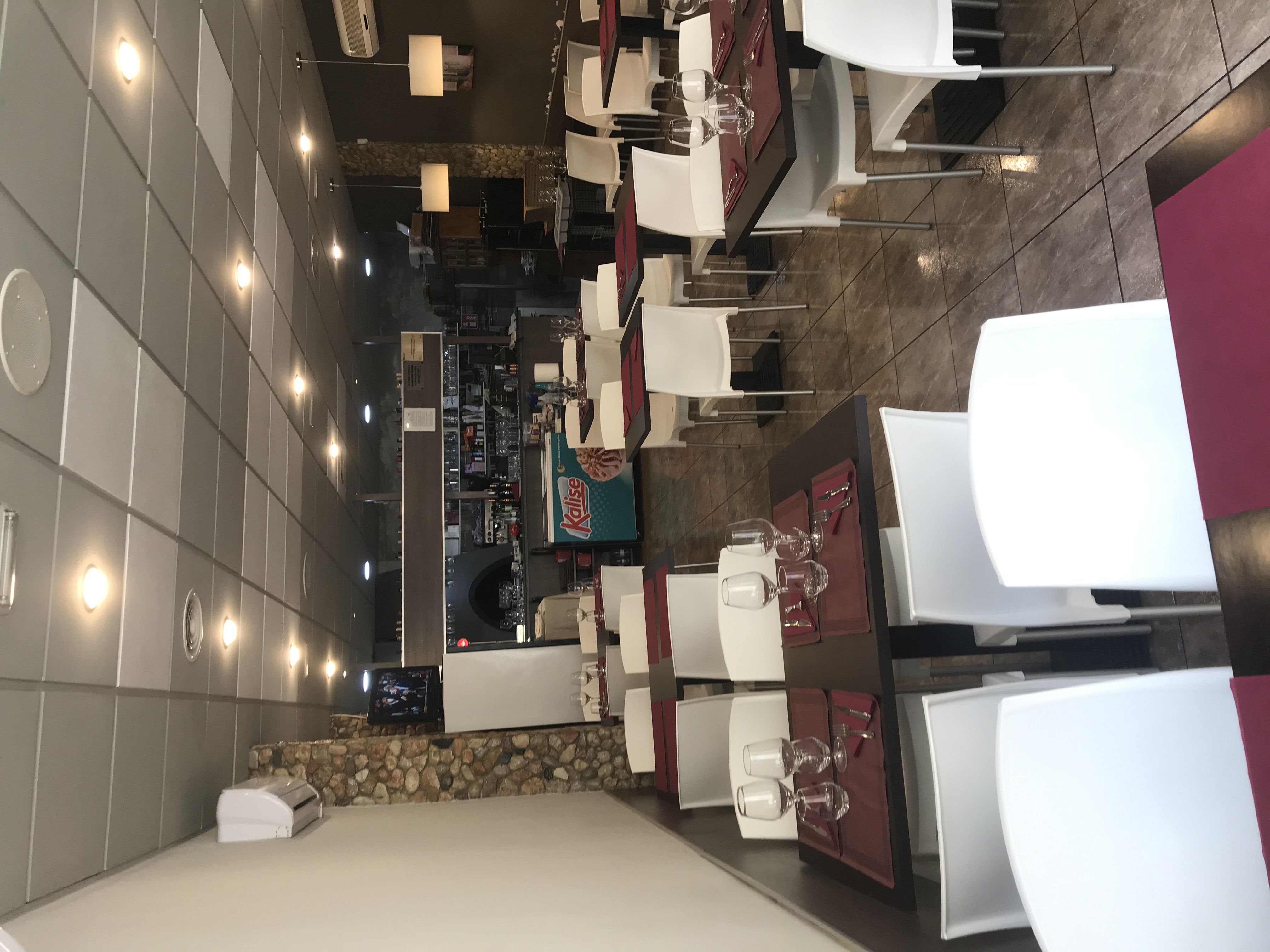 Tortosa Centro - Se Traspasa Restaurante - Exp:19211: Inmuebles de Fincas Baix Ebre Tortosa Centro - Se Traspasa Restaurante - Exp:19211: Inmuebles de Fincas Baix Ebre