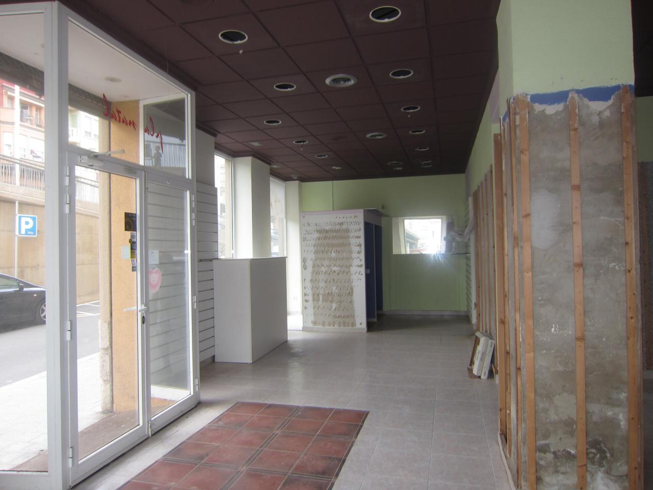 Tortosa Centre - Local en Alquiler - Exp:04152: Inmuebles de Fincas Baix Ebre Tortosa Centre - Local en Alquiler - Exp:04152: Inmuebles de Fincas Baix Ebre