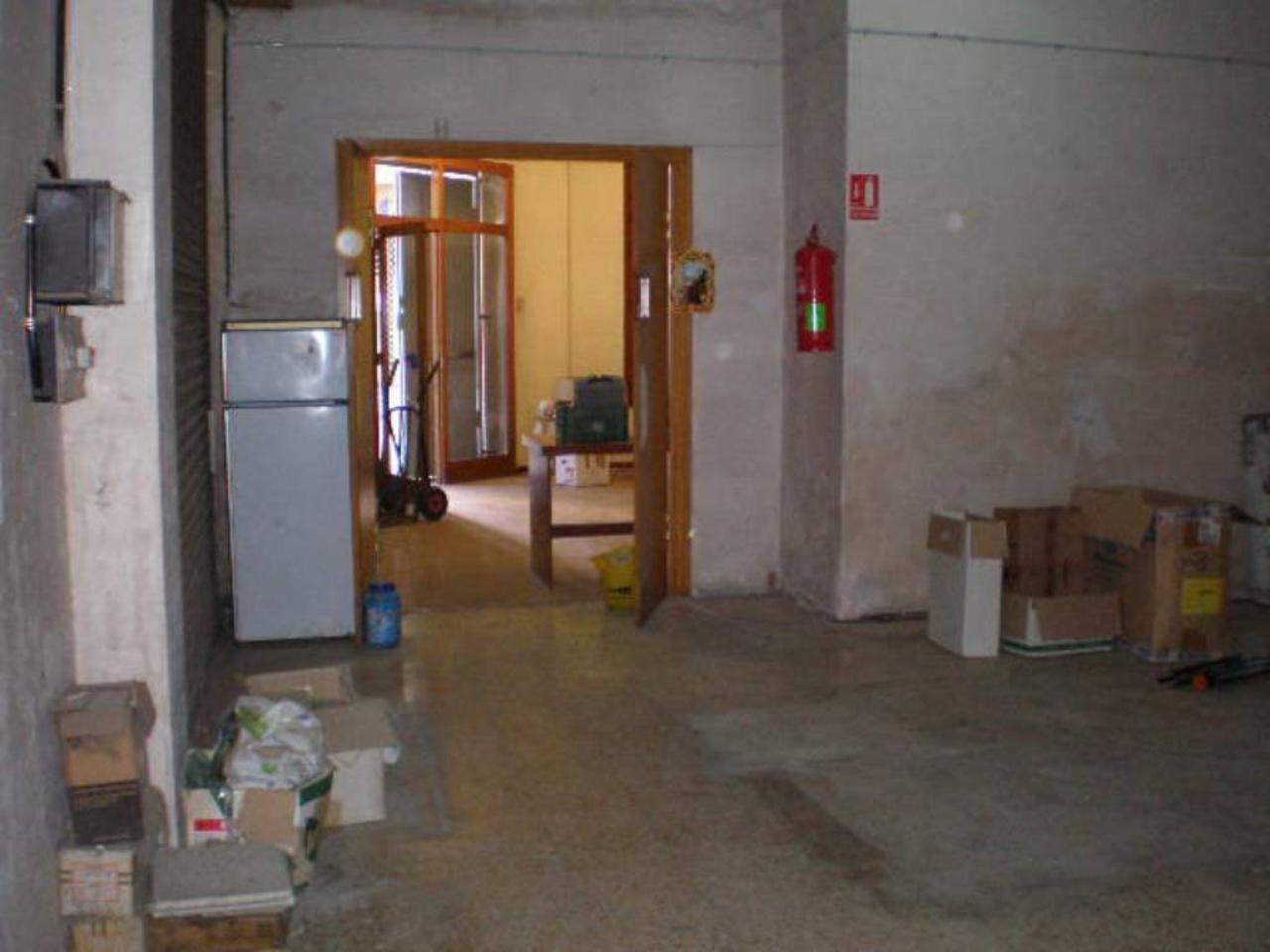 Tortosa Temple - Local Alquilado en Venta - Exp:15087: Inmuebles de Fincas Baix Ebre Tortosa Temple - Local Alquilado en Venta - Exp:15087: Inmuebles de Fincas Baix Ebre