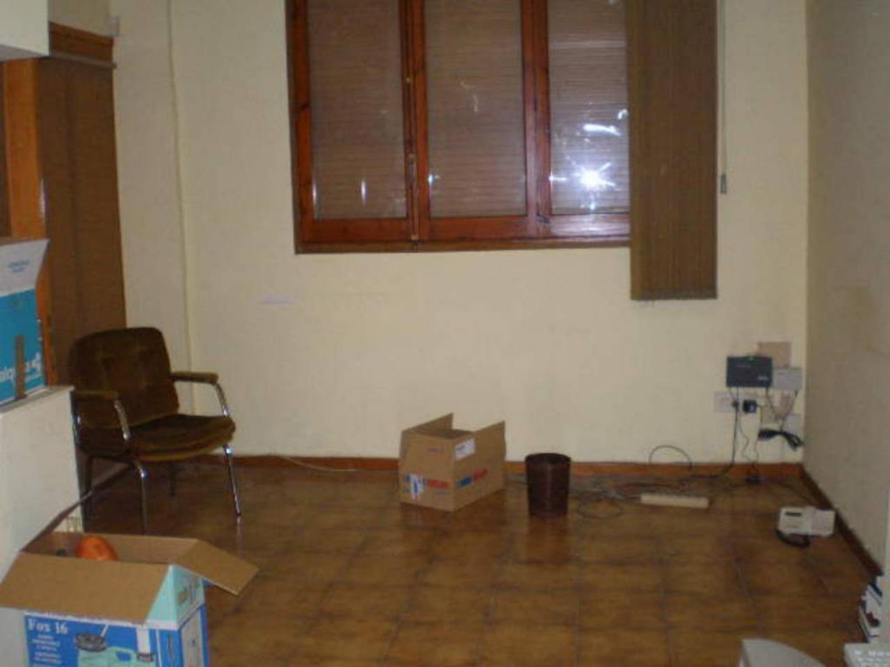 Tortosa Temple - Local Alquilado en Venta - Exp:15087: Inmuebles de Fincas Baix Ebre Tortosa Temple - Local Alquilado en Venta - Exp:15087: Inmuebles de Fincas Baix Ebre