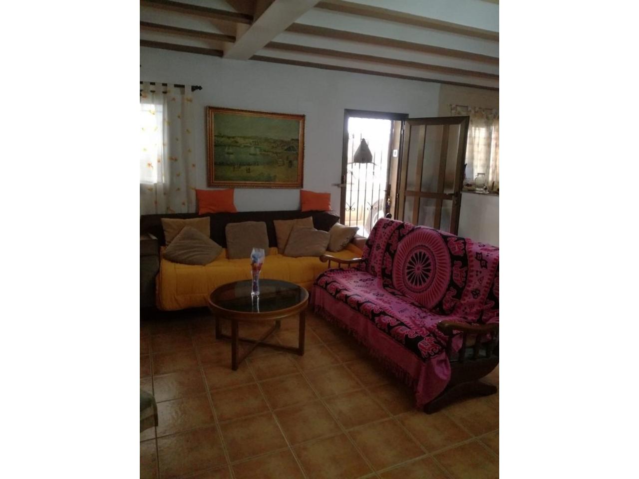 L' Aldea - Chalet en Venta - Exp:13007: Inmuebles de Fincas Baix Ebre L' Aldea - Chalet en Venta - Exp:13007: Inmuebles de Fincas Baix Ebre
