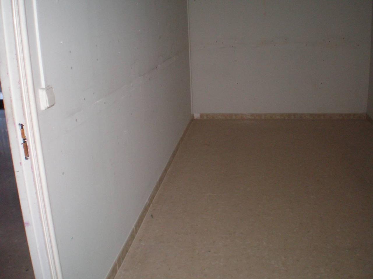 Tortosa Ferreries - Local en Alquiler - Exp:04012: Inmuebles de Fincas Baix Ebre Tortosa Ferreries - Local en Alquiler - Exp:04012: Inmuebles de Fincas Baix Ebre