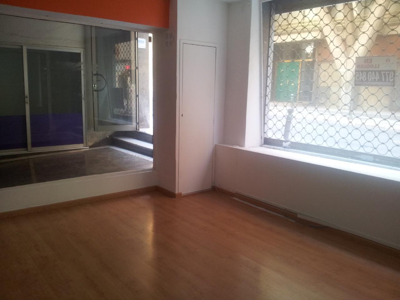 Tortosa Centre - Local en Alquiler - Exp:04063: Inmuebles de Fincas Baix Ebre Tortosa Centre - Local en Alquiler - Exp:04063: Inmuebles de Fincas Baix Ebre
