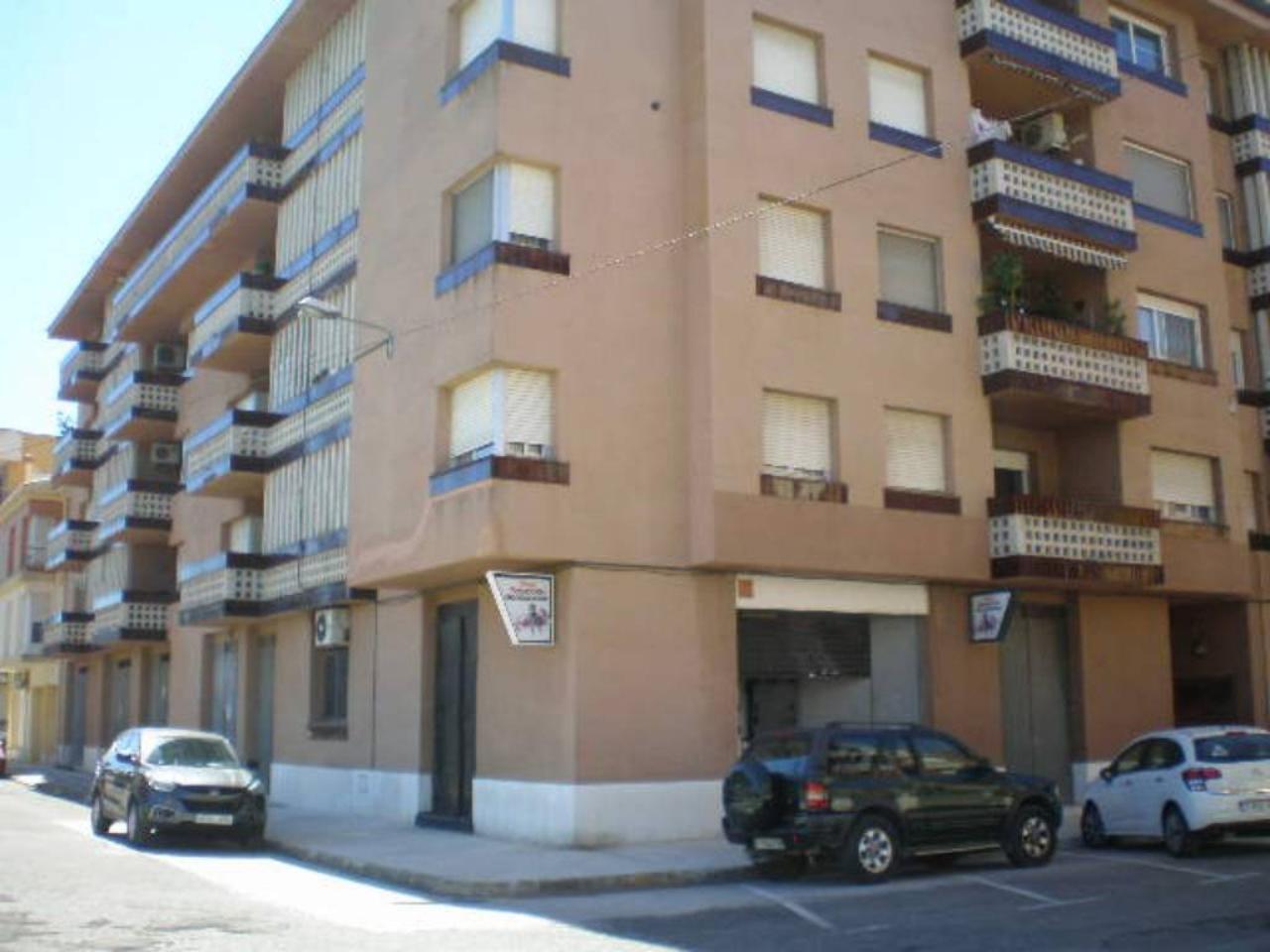 Roquetes Cinemes - Local en Alquiler - Exp:04064: Inmuebles de Fincas Baix Ebre Roquetes Cinemes - Local en Alquiler - Exp:04064: Inmuebles de Fincas Baix Ebre