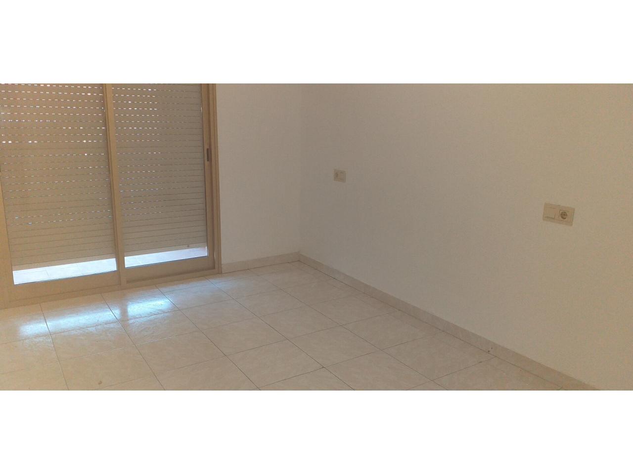 Tortosa 4 Camins - Piso 3H + Parquing + Trastero en Venta - Exp:10054: Inmuebles de Fincas Baix Ebre Tortosa 4 Camins - Piso 3H + Parquing + Trastero en Venta - Exp:10054: Inmuebles de Fincas Baix Ebre