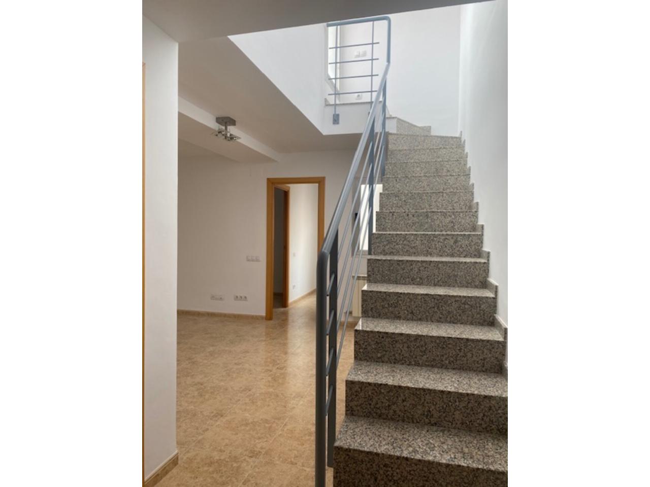 Tortosa Ferreries - Piso 4 H + Parking en Venta - Exp:10052: Inmuebles de Fincas Baix Ebre Tortosa Ferreries - Piso 4 H + Parking en Venta - Exp:10052: Inmuebles de Fincas Baix Ebre