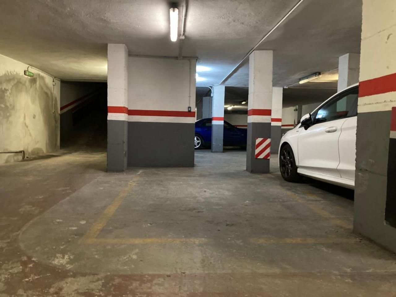 Tortosa Genovesos - Parking en Venta - Exp:14077: Inmuebles de Fincas Baix Ebre Tortosa Genovesos - Parking en Venta - Exp:14077: Inmuebles de Fincas Baix Ebre
