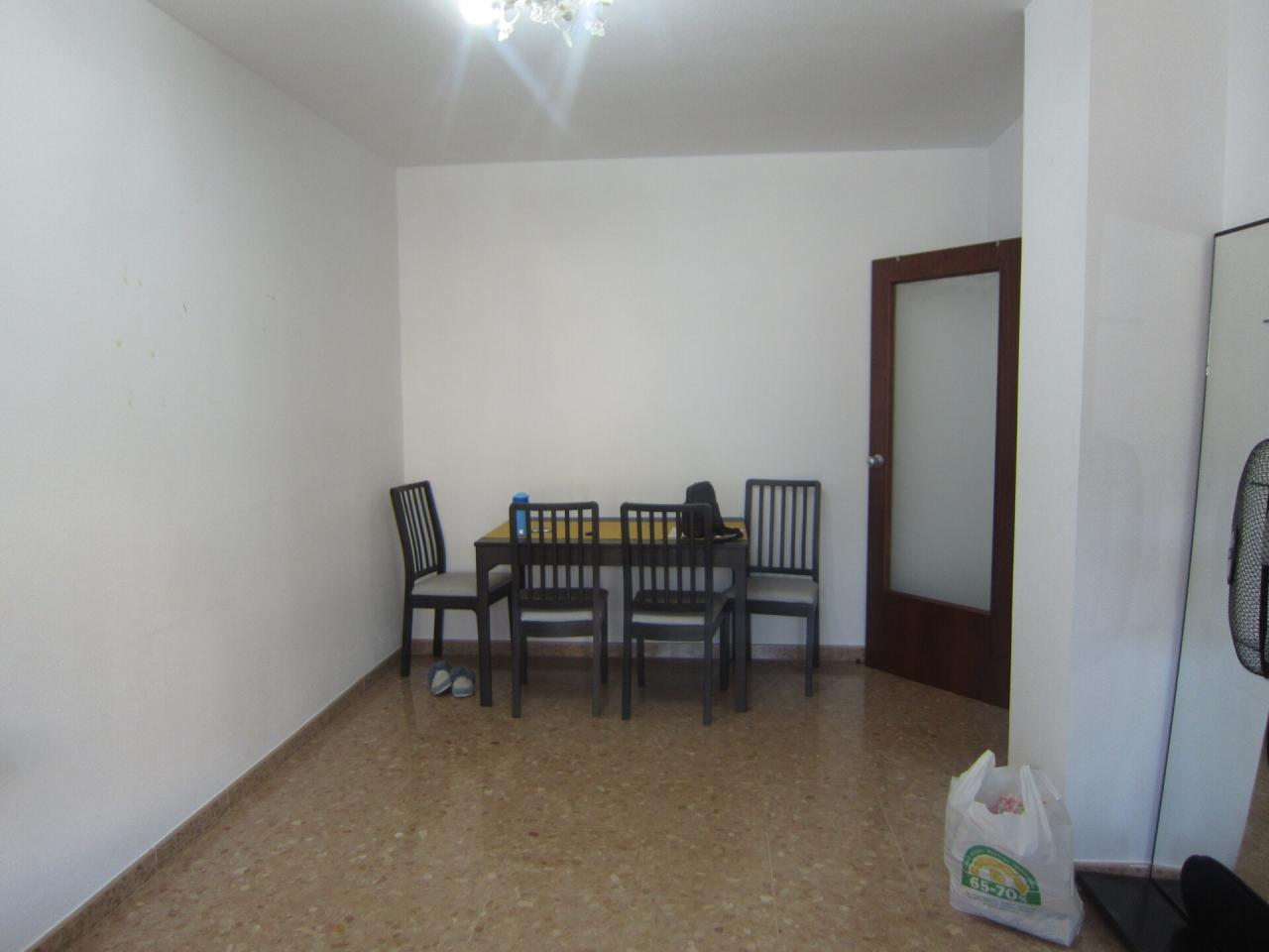 Tortosa Tirant lo Blanc - Piso 3H + Parking en Venta - Exp:10244: Inmuebles de Fincas Baix Ebre Tortosa Tirant lo Blanc - Piso 3H + Parking en Venta - Exp:10244: Inmuebles de Fincas Baix Ebre